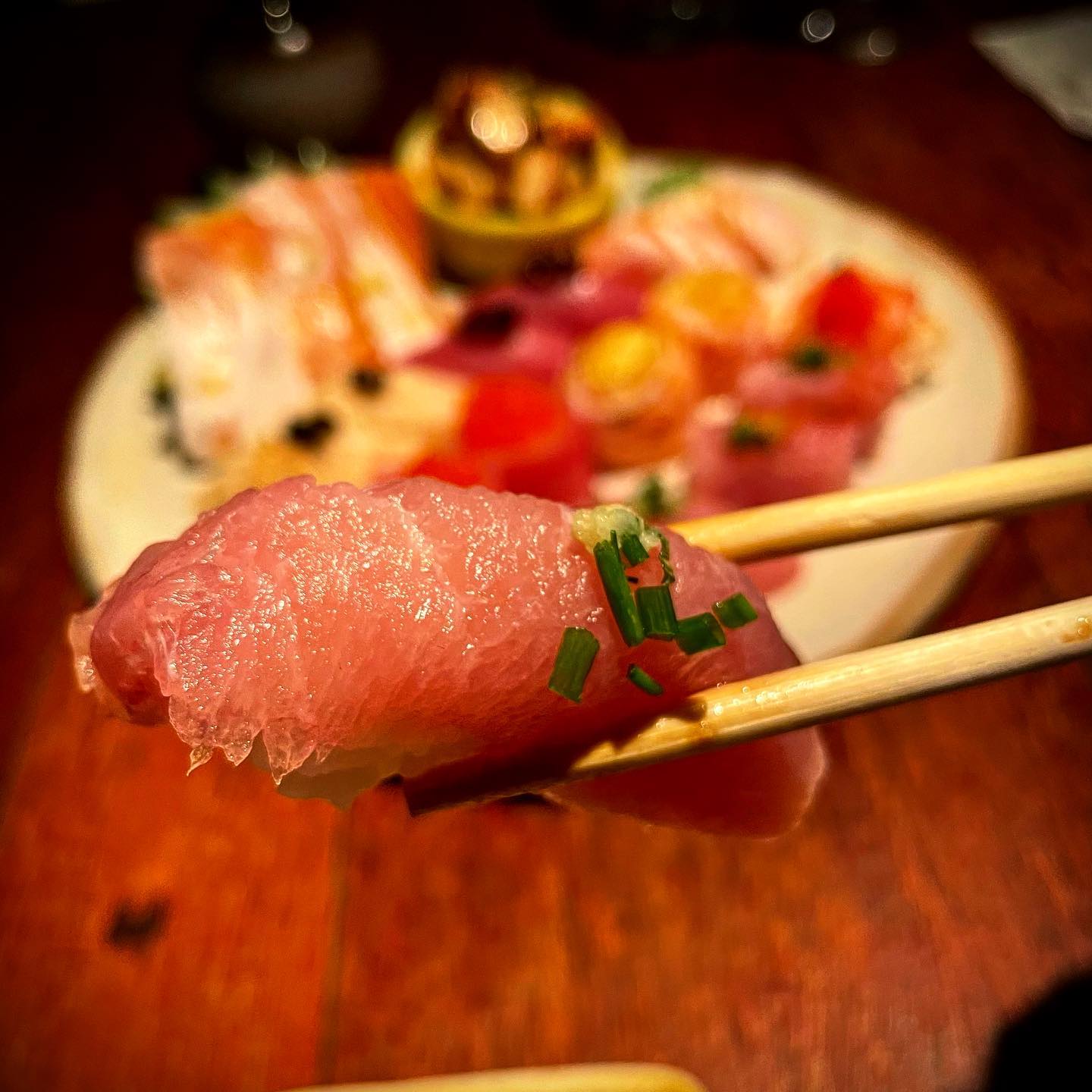 Hosu Sushi slide 3