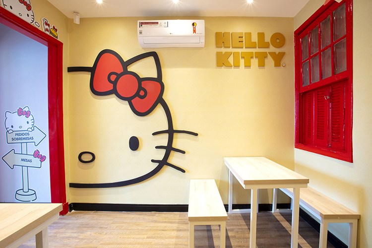 Eat Asia + Hello Kitty slide 2