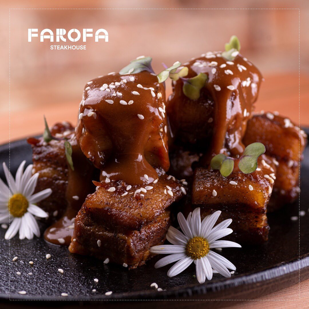 Farofa Steakhouse slide 3