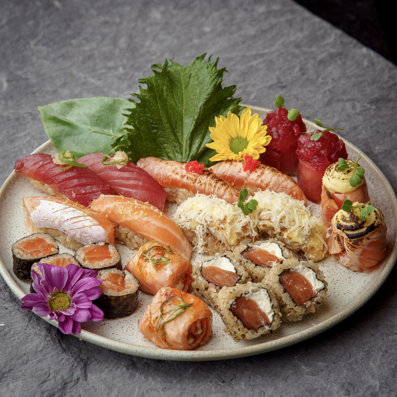 Ni Sushi slide 0