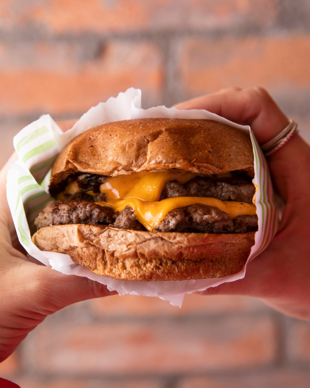 Cabana Burger - Eldorado slide 0