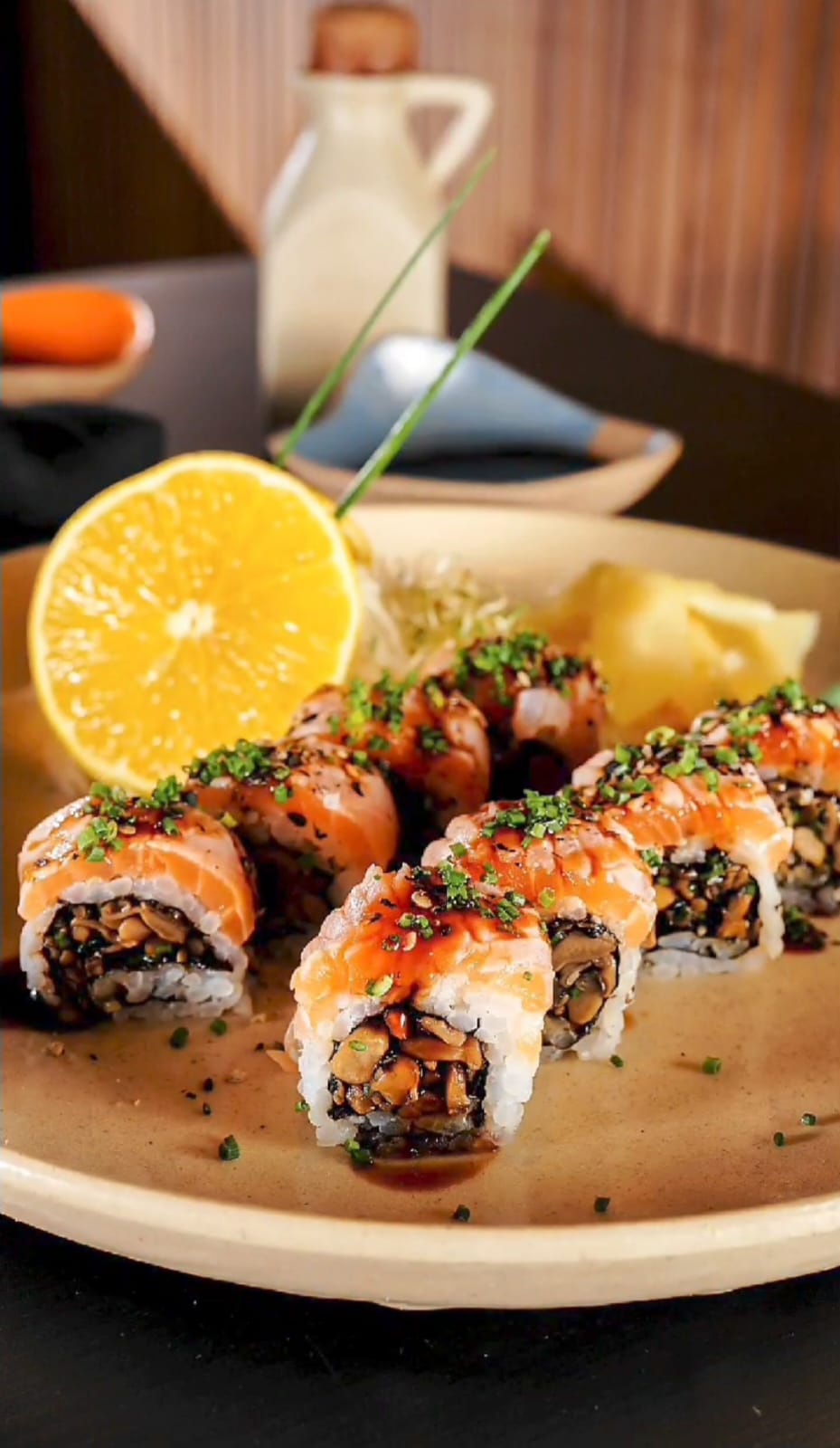 Sushi San slide 0