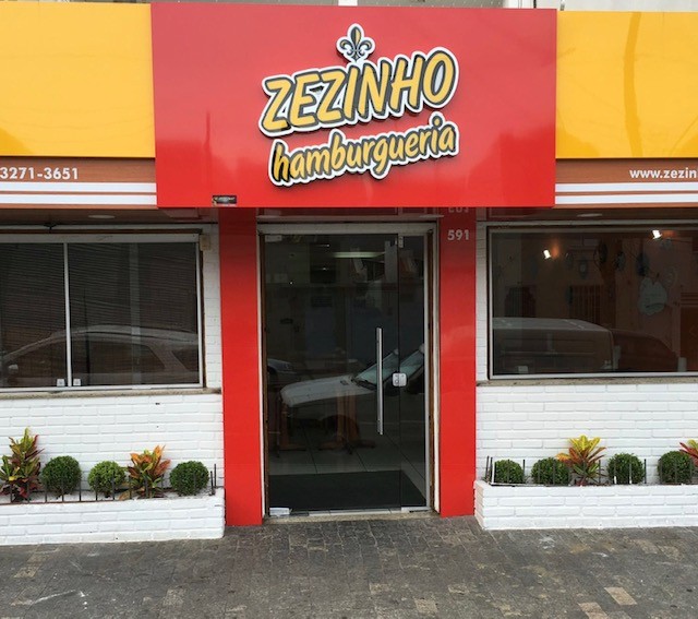 Zezinho Hamburgueria slide 0