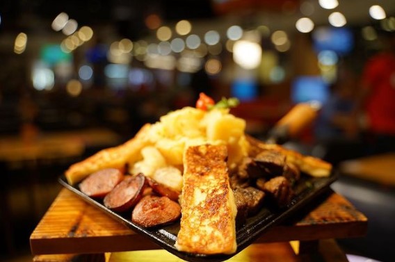 Five Sport Bar Parque Shopping slide 5