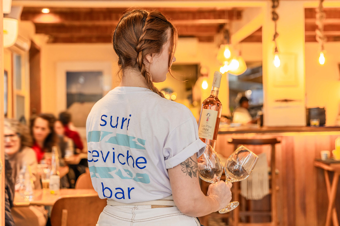 Suri Ceviche Bar slide 4