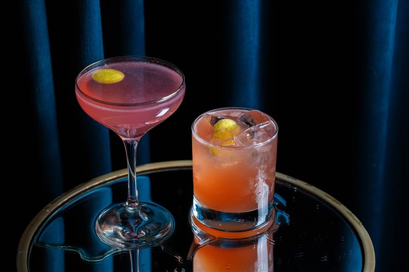Riviera Bar slide 4