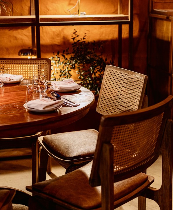 Lina Ristorante slide 1